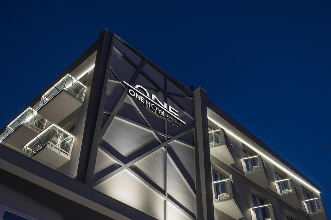 One Design Hotel ريميني المظهر الخارجي الصورة
